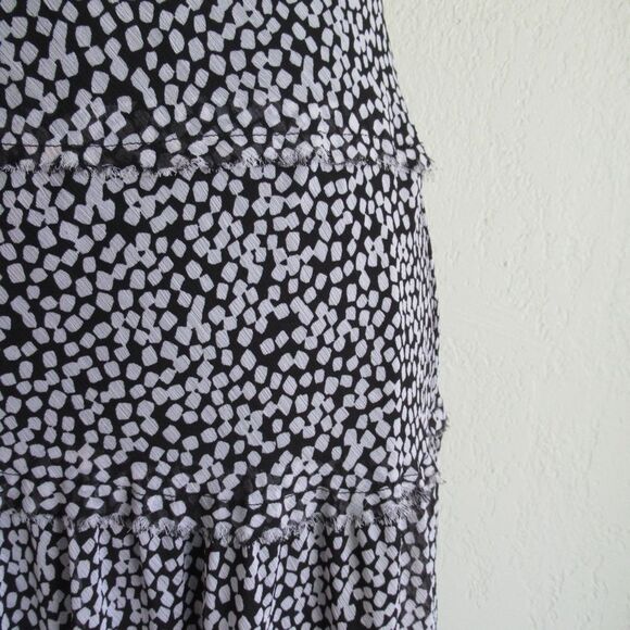 Black and White Tiered Maxi Dress from Black Label by Evan Picone Size 4 - Picture 8 of 13